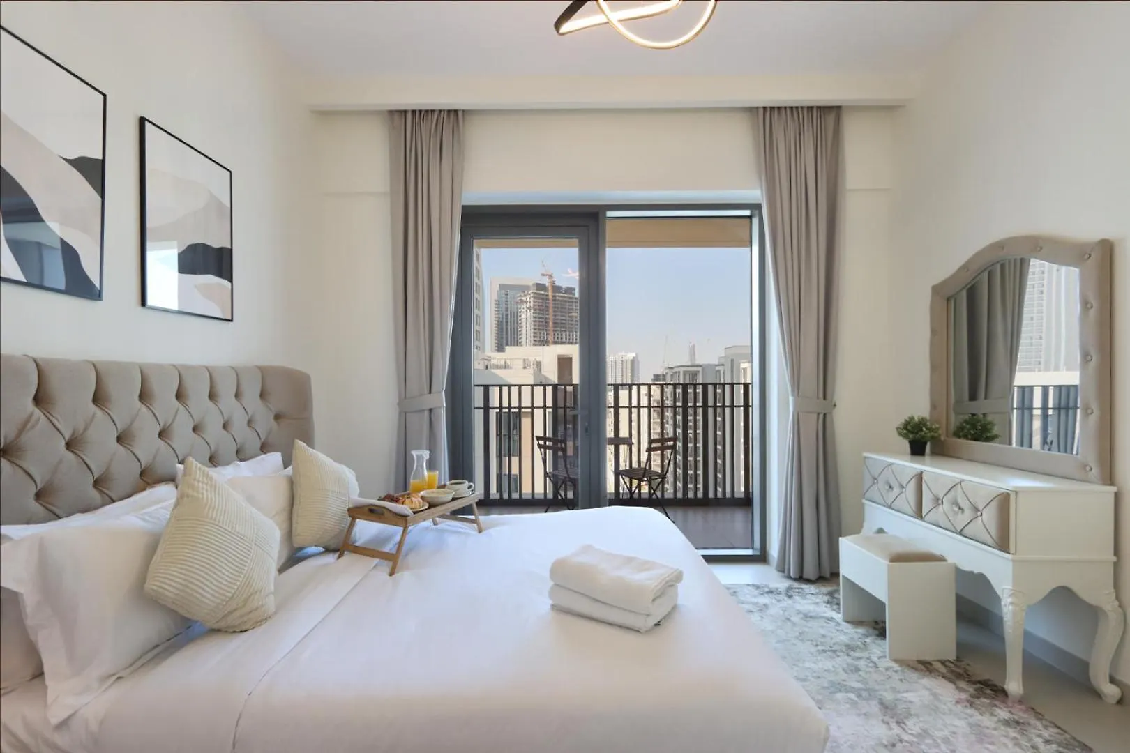 Livbnb-Plush Summer 2Br Unit At Creek Beach 迪拜