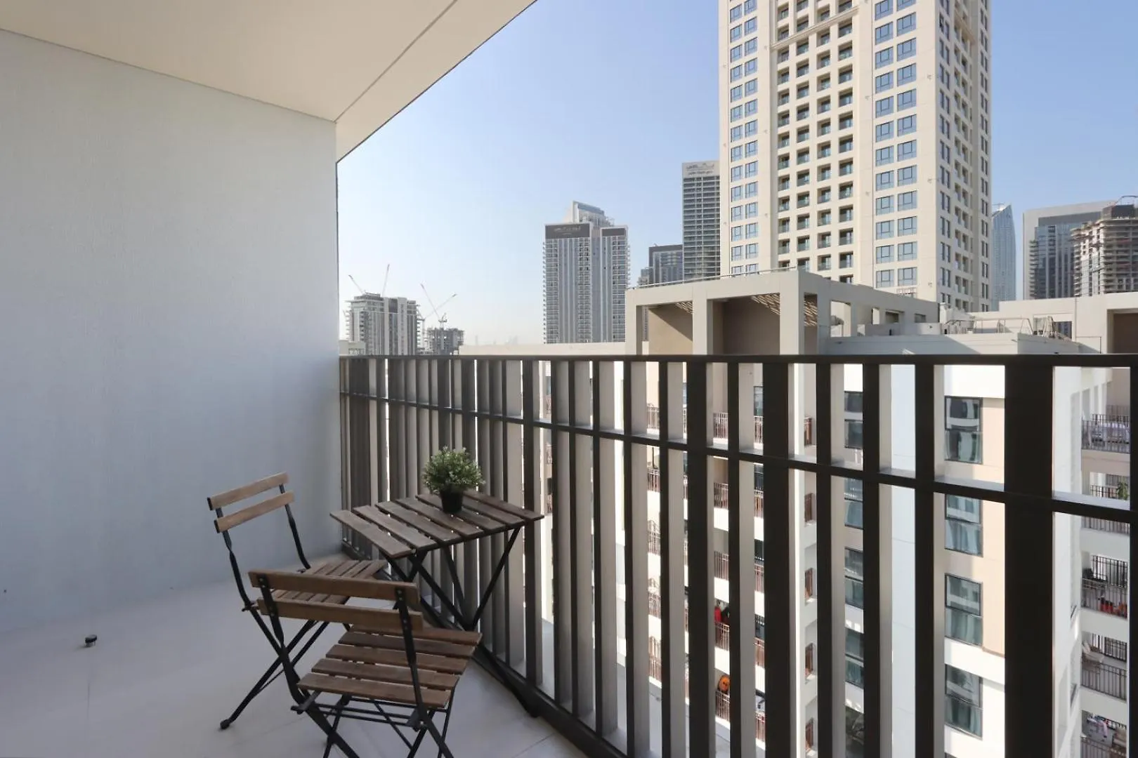 Livbnb-Plush Summer 2Br Unit At Creek Beach 迪拜 0*,